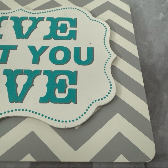 “Live What You Love” Wooden Chevron Ribbon Decorative Sign - Picture 4 of 12